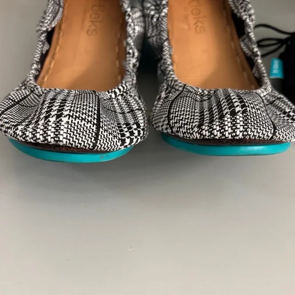 Tieks Seafield Check Ballet Flats - 9 - Picture 3 of 7